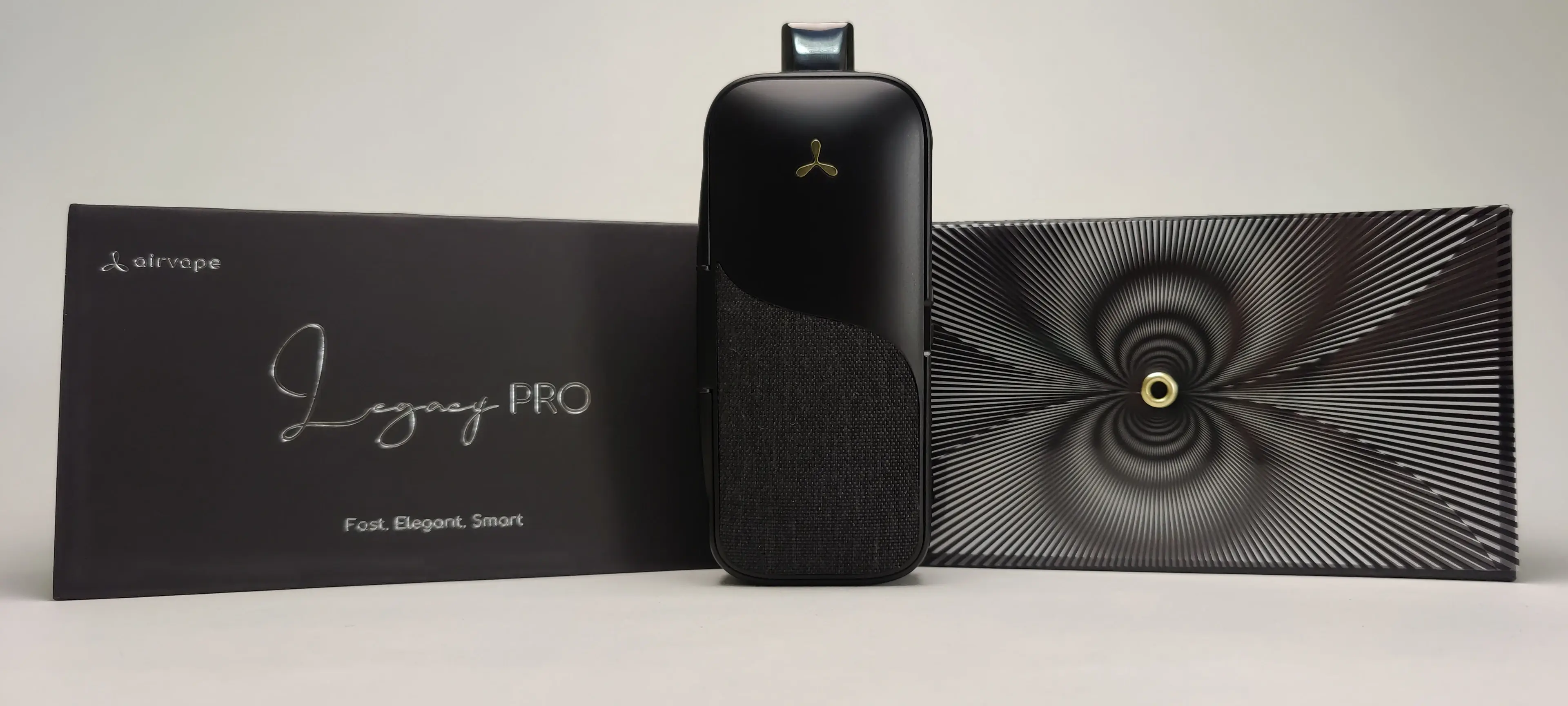 AirVape Legacy Pro & Packaging